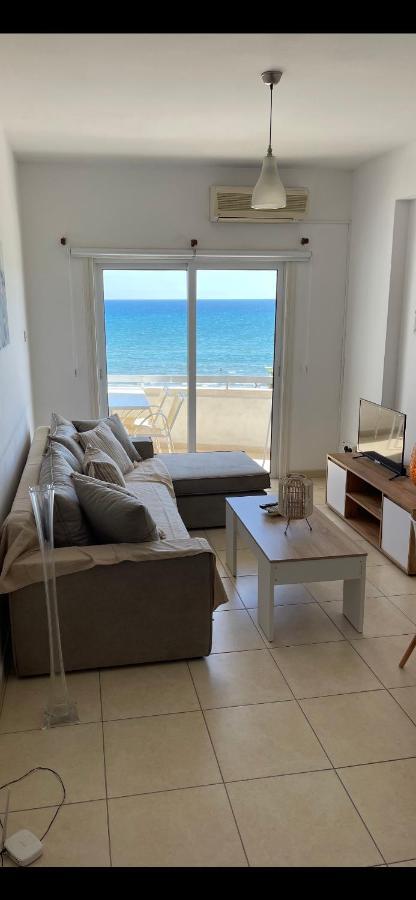 Alex Beach Apartment 31 Larnaca Eksteriør billede